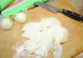 Как испечь пирог с капустой на кефире